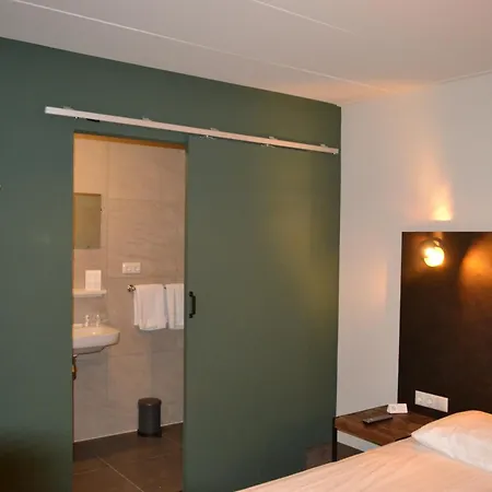 Hotel & Eetk'fee De Vlik 3*