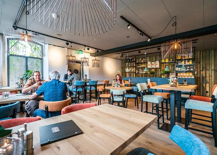 & Eetk'fee De Vlik 3* Ospel