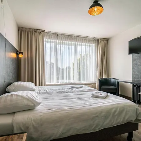 & Eetk'fee De Vlik 3* Ospel